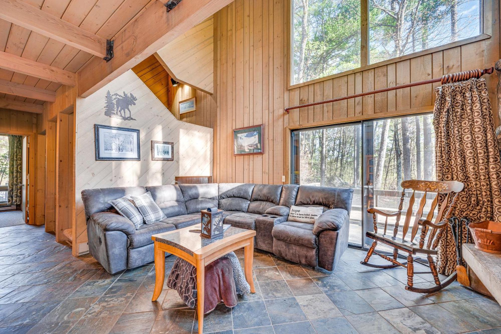 All-Season Conway Condo With Gas Grill! North Conway Ngoại thất bức ảnh